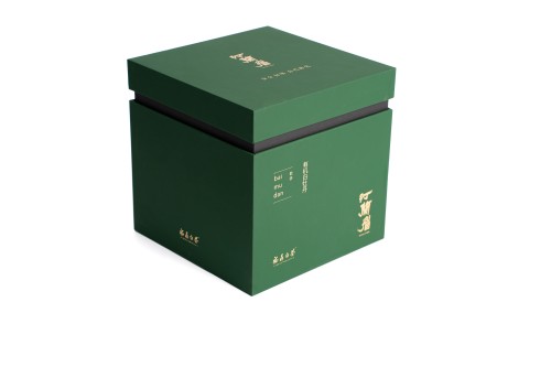 High-Impact Gift Box